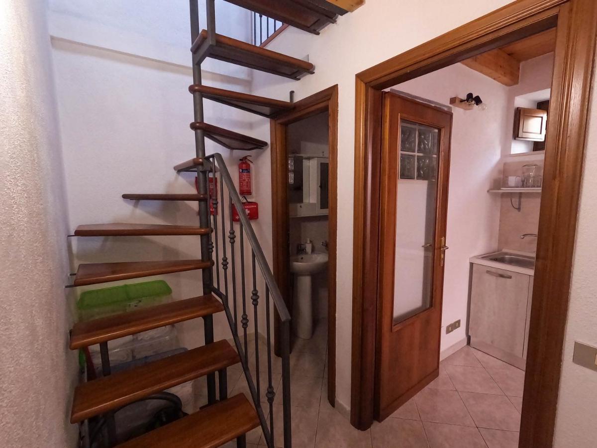 San Domenico House - Centro Storico Bed & Breakfast L'Aquila Exterior photo